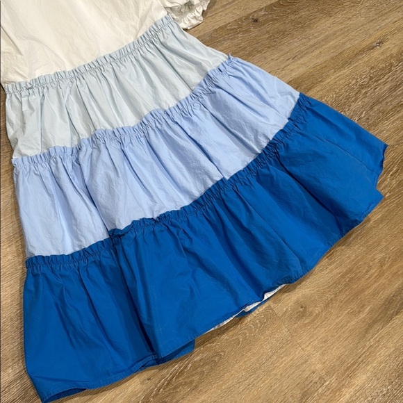 English Factory Size XS White and Blue Bubble Mini dress  Balloon Short Sleeve - Picture 6 of 15